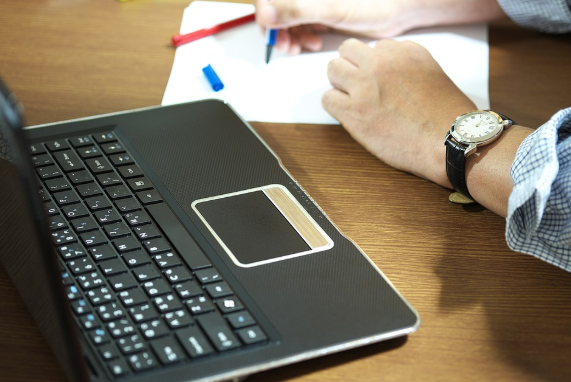 Équipements informatiques : les impacts sur la performance de votre entreprise !